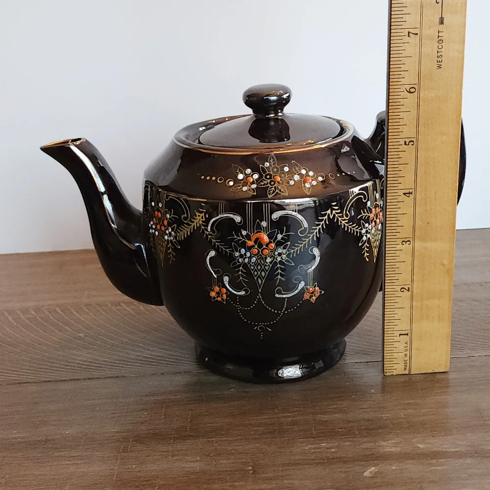 1940s Vintage Japanese Moriage‎ Teapot